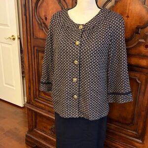 Elegant Women's Suit